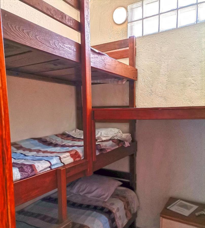 Hostel Life Builders
