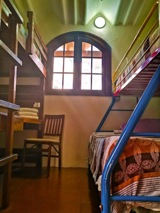 Life Builders Hostel *