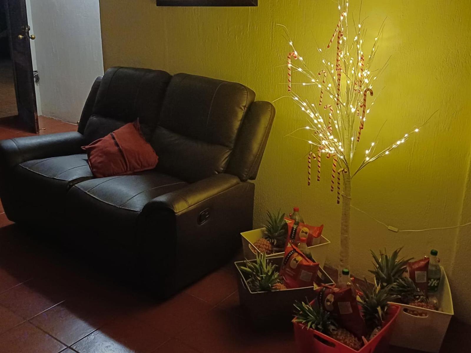 Life Builders Hostel *