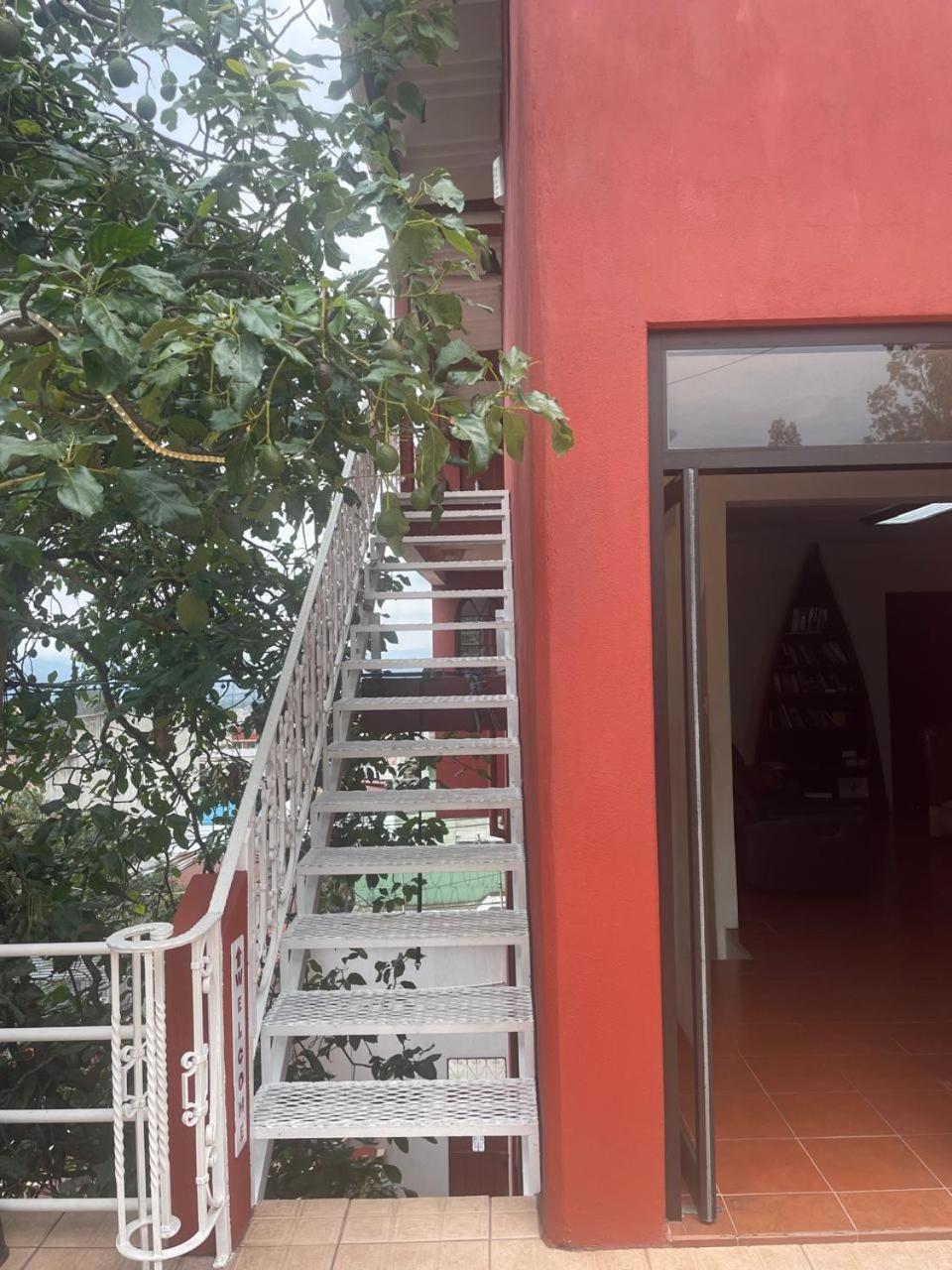 Life Builders Hostel *